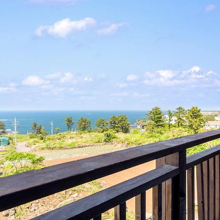 Cadelhas Hotel Jeju Bagian luar foto