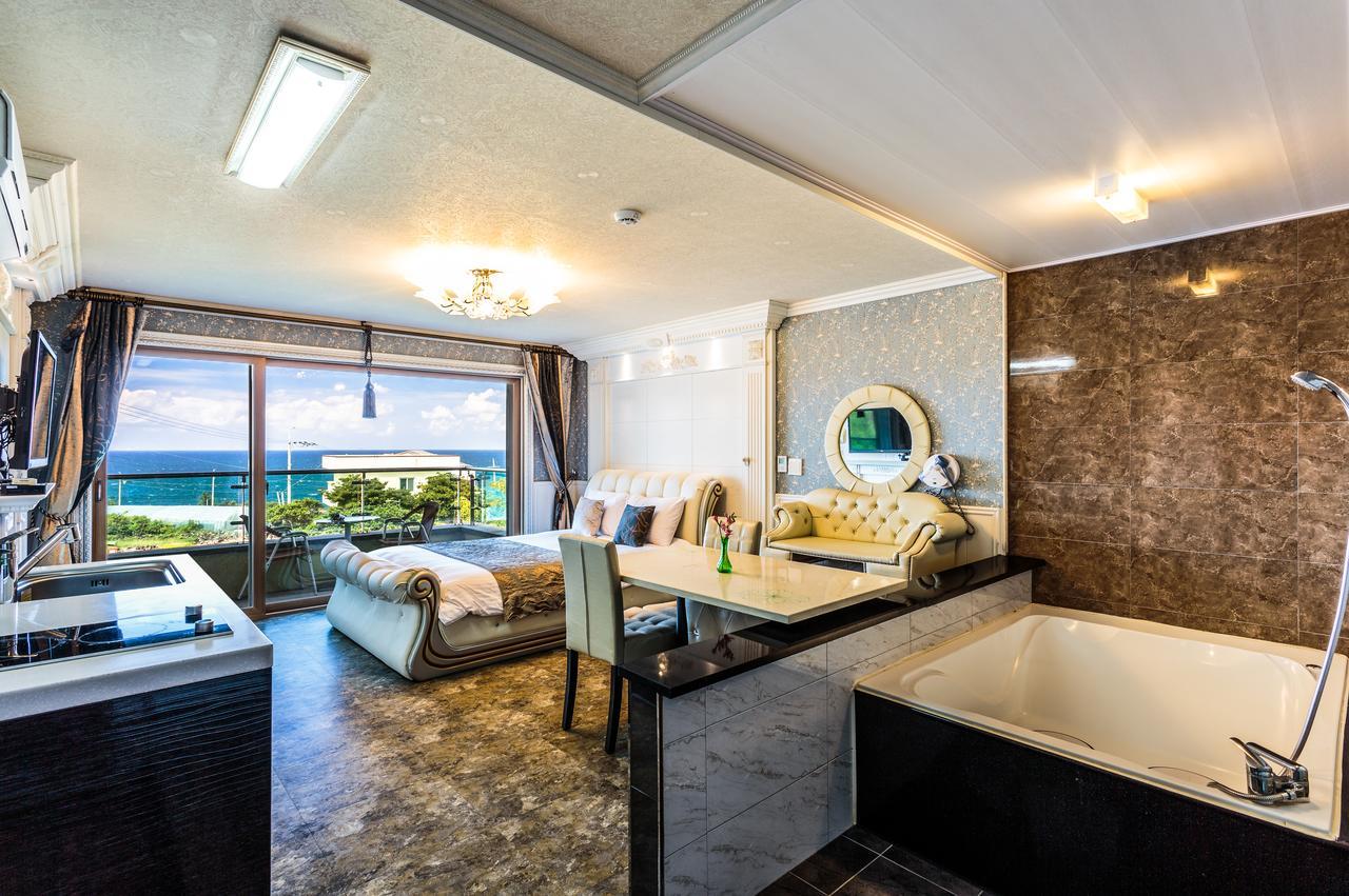 Cadelhas Hotel Jeju Bagian luar foto