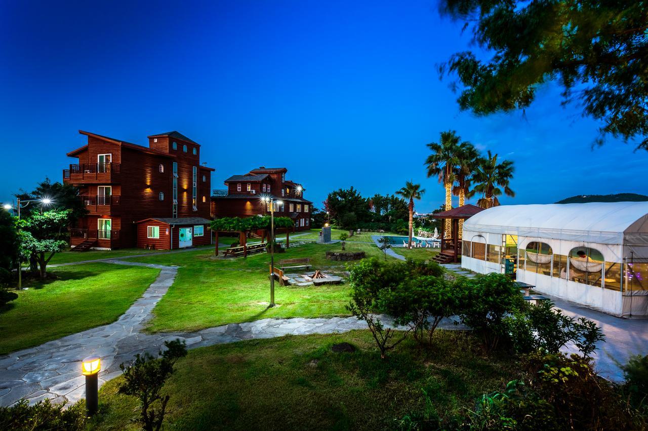 Cadelhas Hotel Jeju Bagian luar foto