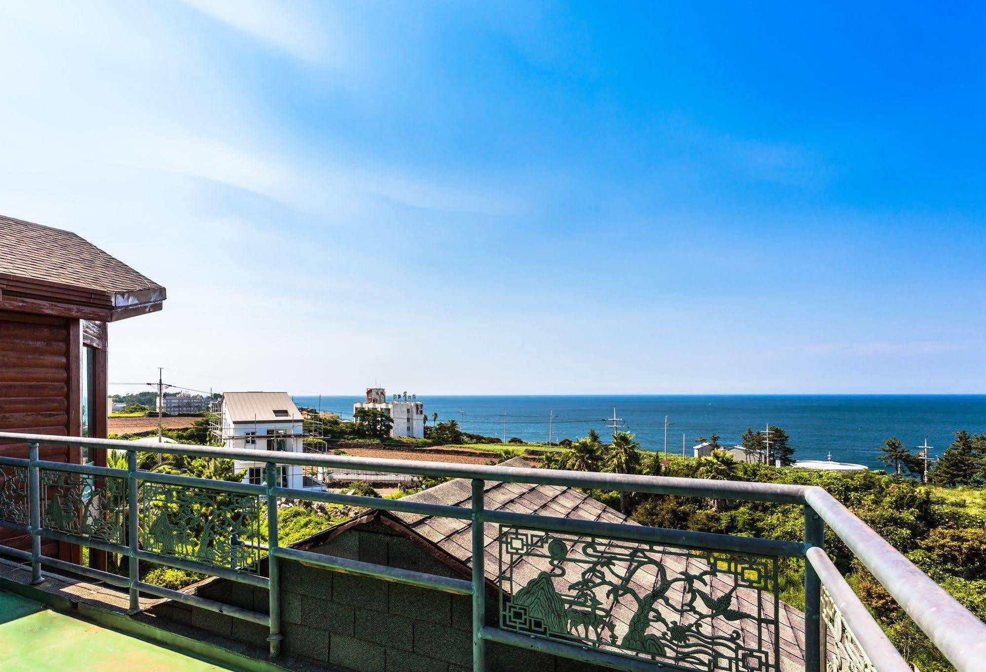Cadelhas Hotel Jeju Bagian luar foto
